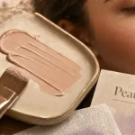 Peau mixte quel fond de teint : fond de teint semi-mat contrôle zone T sans marquer les joues